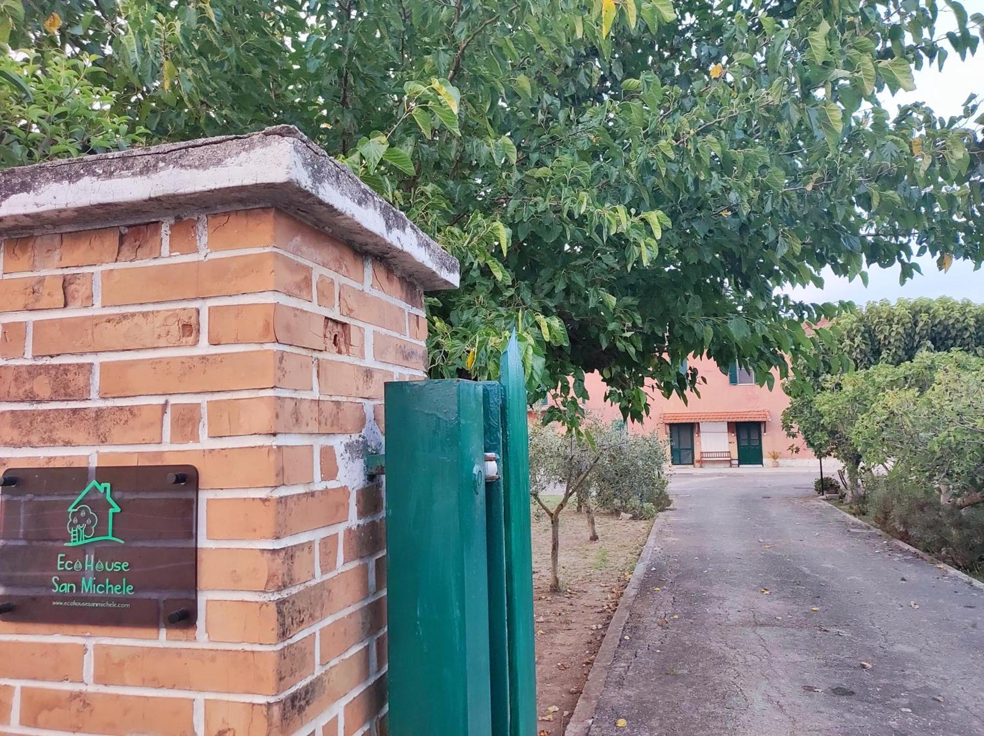 A Pousada Eco House San Michele Borgo San Michele  Exterior foto